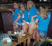 Oneclick girls upskirt