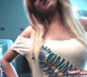 girl towel webcam webcam moms bicurious webcam